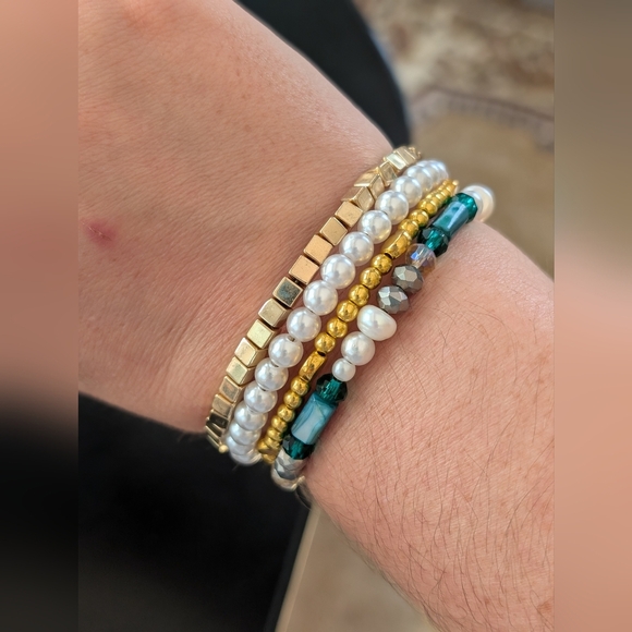 ʜᴀɴᴅᴍᴀᴅᴇ ᴍᴇᴍᴏʀʏ ᴡɪʀᴇ ʙᴇᴀᴅᴇᴅ ʙʀᴀᴄᴇʟᴇᴛ With Matching Earrings - Picture 5 of 6